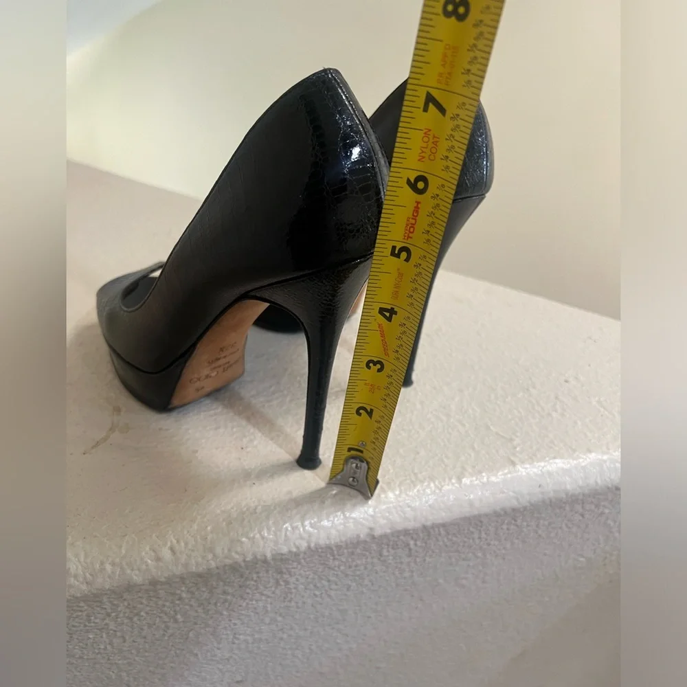 Jimmy Choo Black Python Leather Open toes‎ heels Pumps . Size 37.5 US 7.5